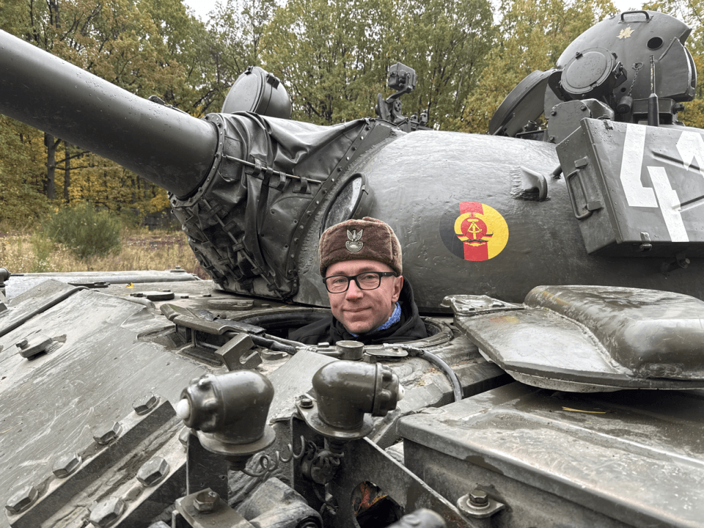 Nauka jazdy czołgiem T-55